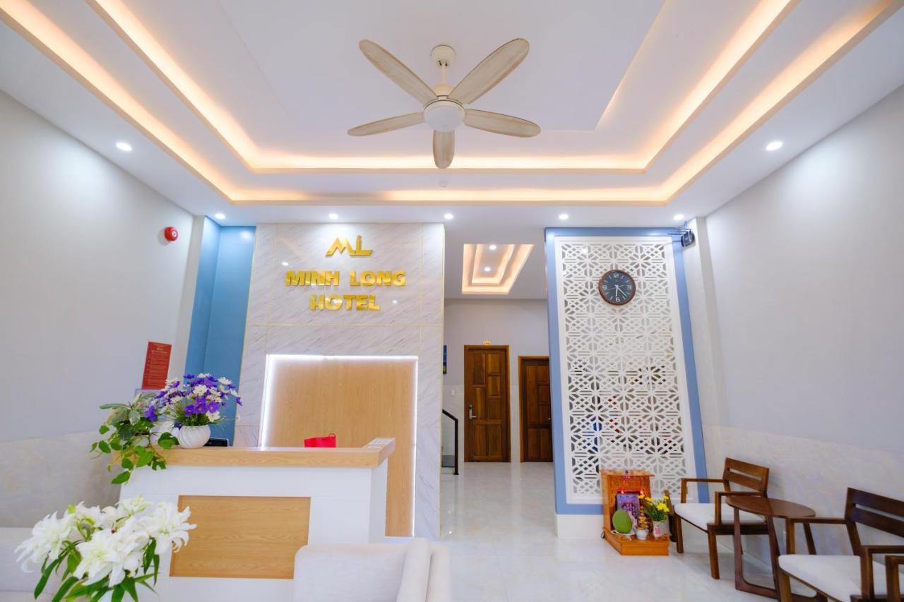 Khach San Minh Long Hotel Tuy Hoa Exterior photo