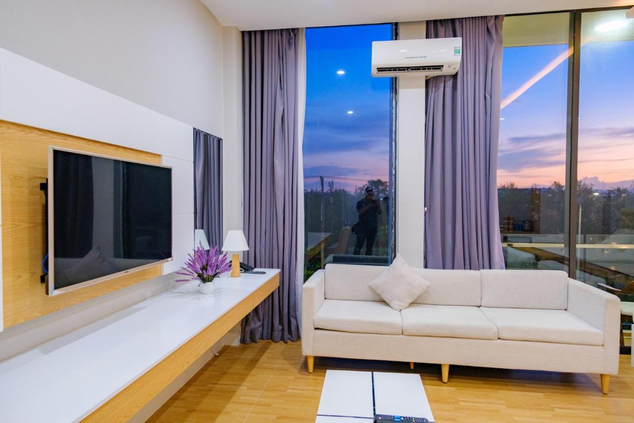 Khach San Minh Long Hotel Tuy Hoa Exterior photo