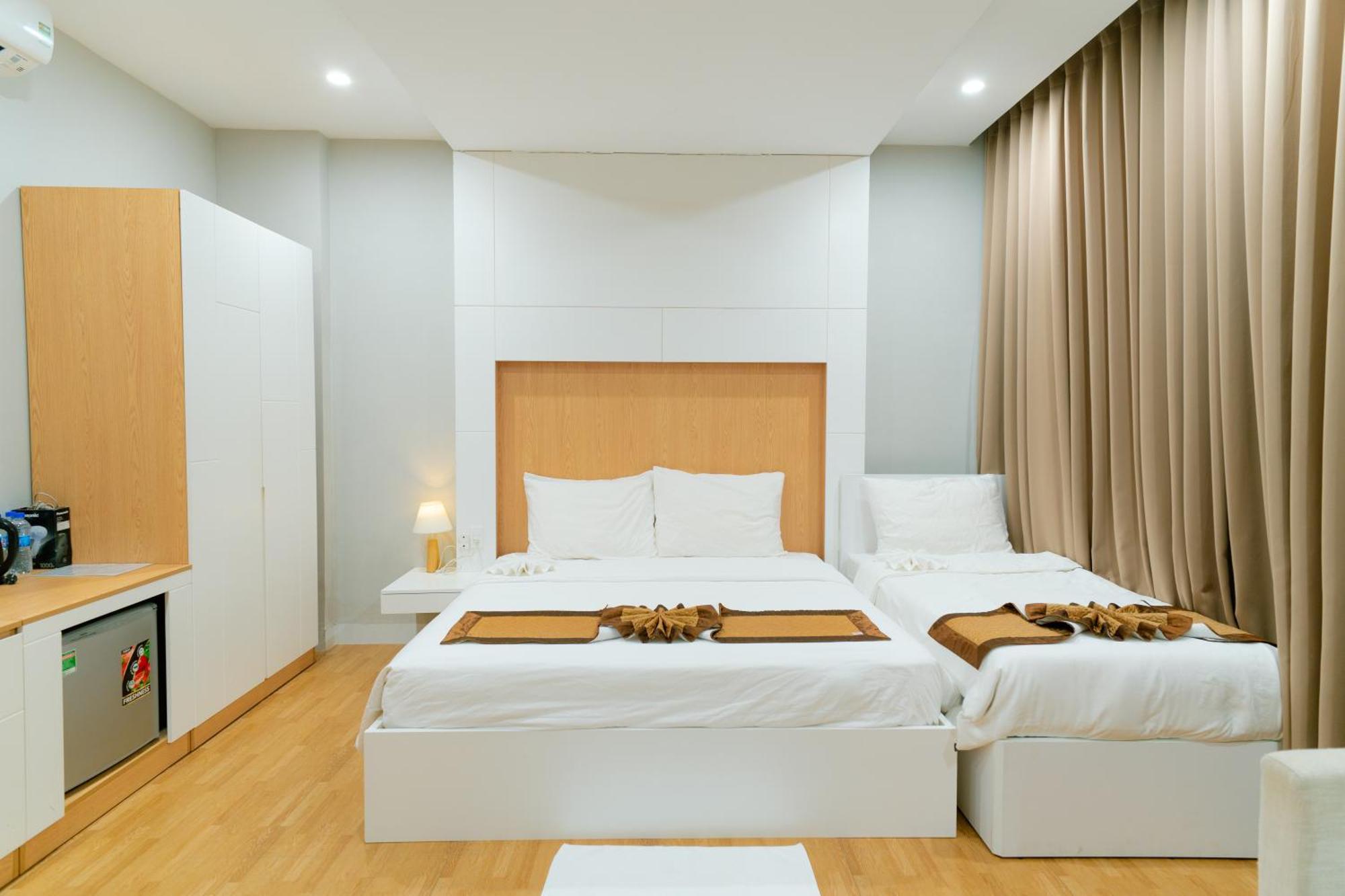 Khach San Minh Long Hotel Tuy Hoa Exterior photo